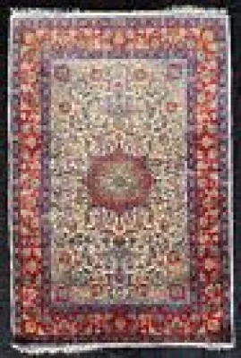 Fine tapis persan persian