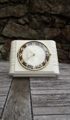 Ancienne horloge vedette