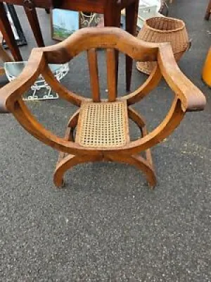 Chaise style curule française