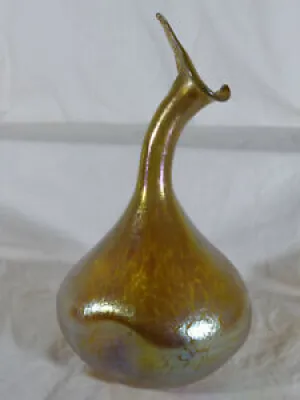 Vase loetz irisé witwe