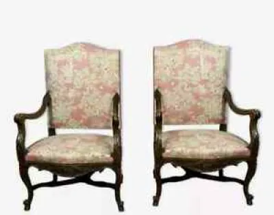 Importante paire de fauteuils - 1850
