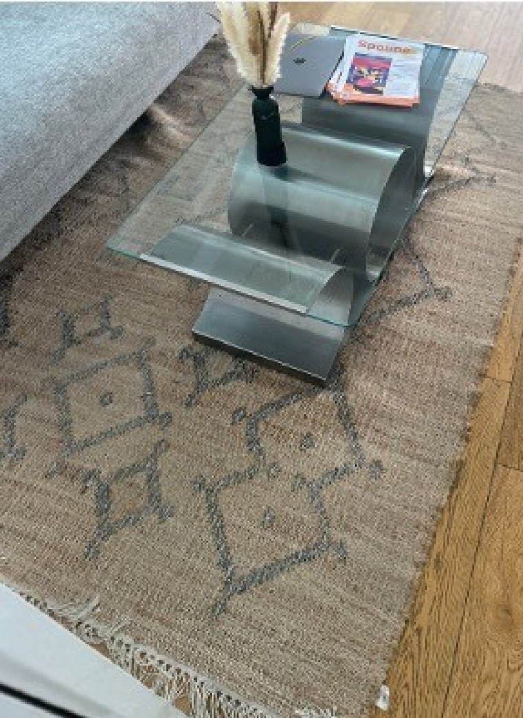 Table basse verre et piètement aluminium