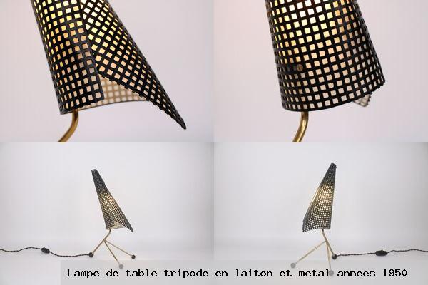 Lampe de table tripode en laiton et metal annees 1950