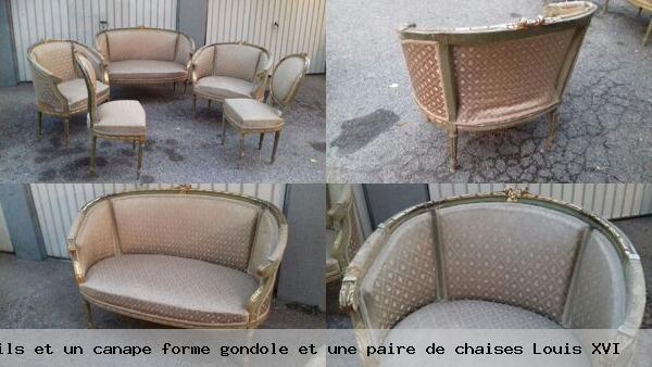 Salon dore deux fauteuils un canape forme gondole une paire de chaises louis xvi