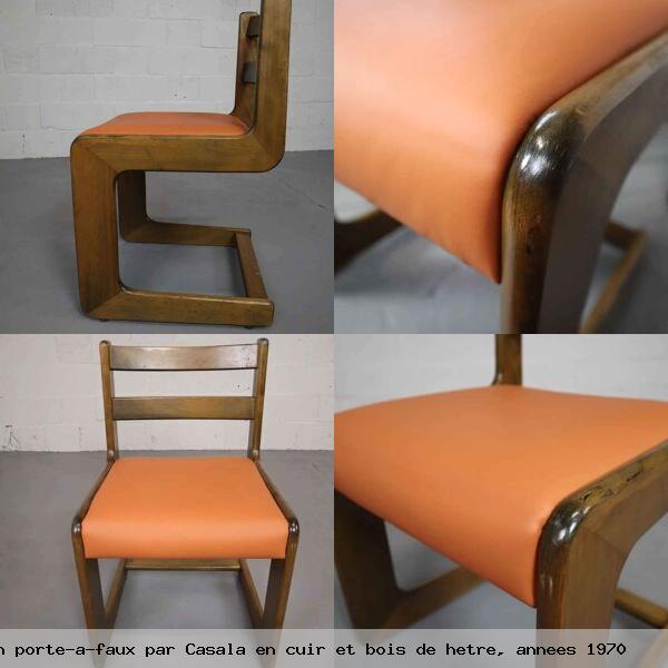 Six chaises porte a faux par casala cuir et bois de hetre annees 1970