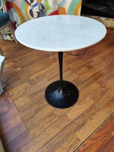 knoll,KNOLL(1)