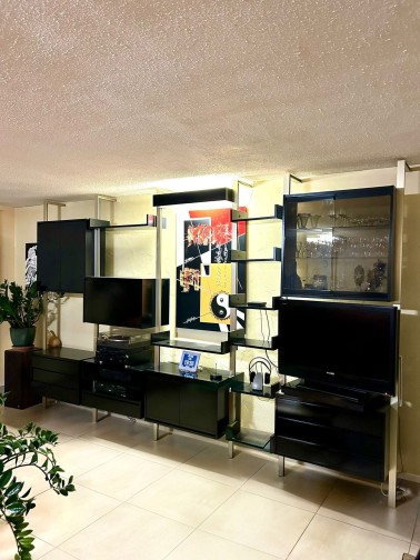 Bibliothèque, living Ligne Roset Michel Ducaroy