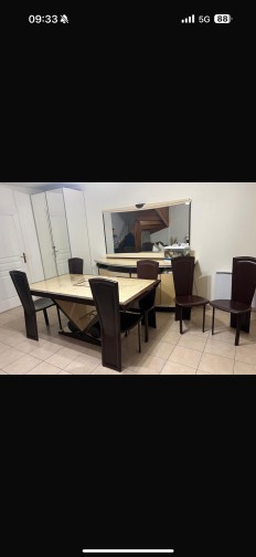 Ensemble table 6 chaises buffet avec miroir