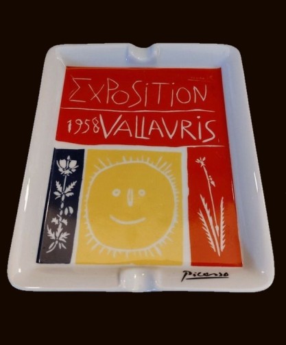 Picasso à Vallauris - Vallauris Un cadeau souvenir en céramique de Vallauris à l'occasion de l'exposition de Picasso de 1958, Vall