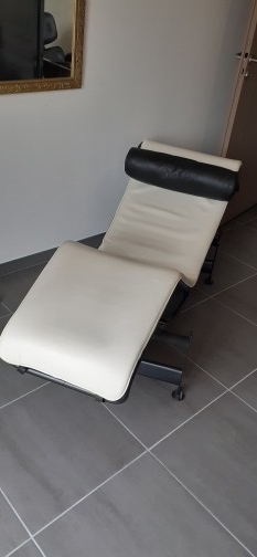 Chaise longue,Cassina,Le Corbusier(1)