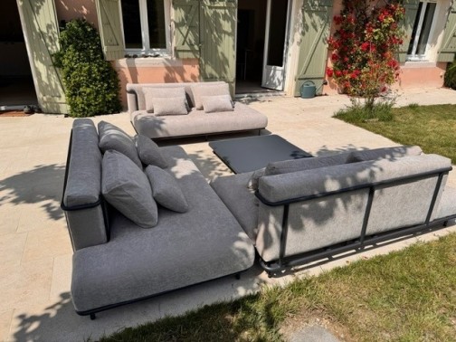 PAGODA LOUNGE PLUS(2)