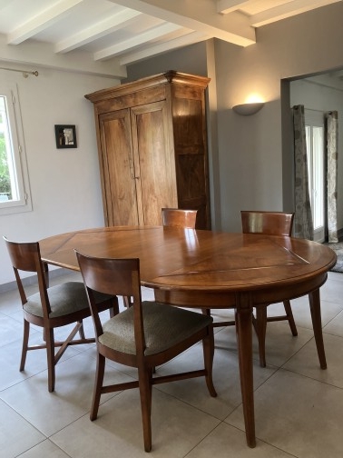 Table et 4 chaises