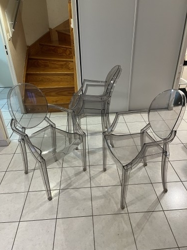KARTELL lot de 4 chaises(2)