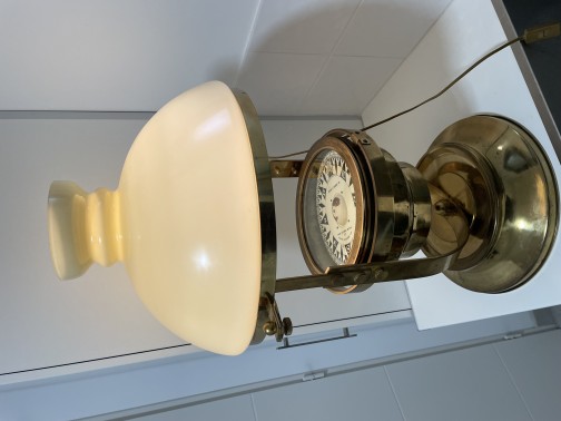Compas Kelvin & Hughes Ltd marin monté en lampe(2)