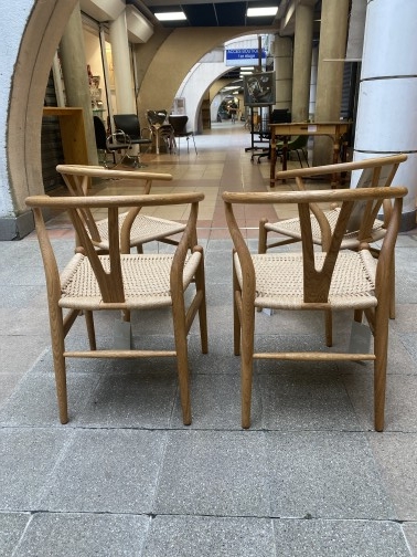 CH24 Wishbone Chair,
