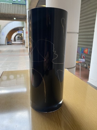 Álvaro Siza Vase en verre noir(2)